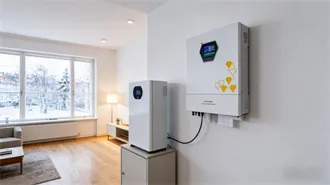 Solar Hydronic Heating Systems: The Complete Guide for 2025