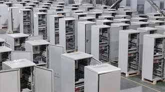 Ultimate Guide to Solar Battery Storage: Maximize Home Energy