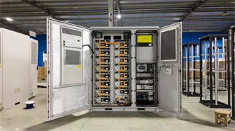 How to Choose the Right Outdoor Battery Cabinet for
