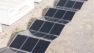 Outdoor communication cabinet 60kWh vs flow battery